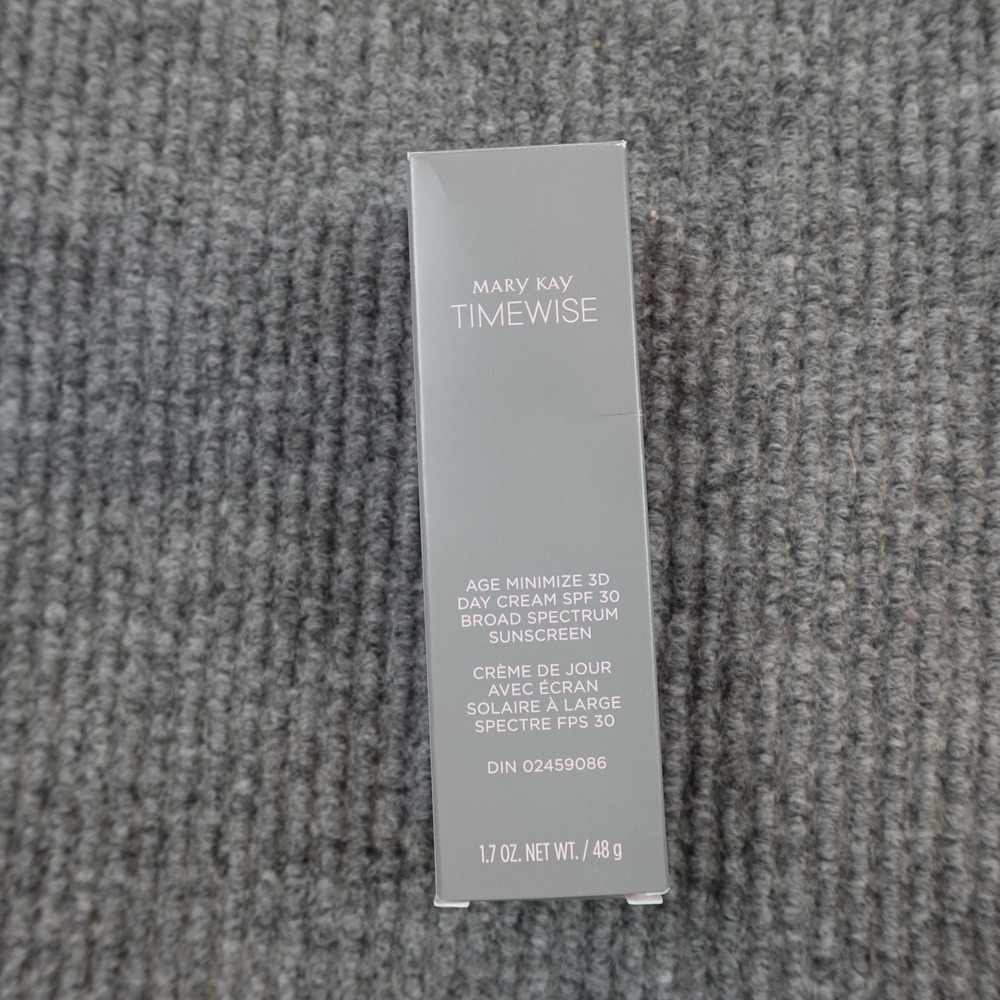 Mary Kay Timewise Age Minimize 3D Day Cream SPF30 Face 1.7oz Broad Spectrum NEW